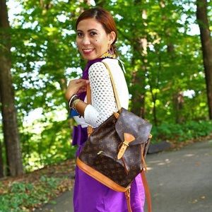 🌷SOLD🌷Authentic Louis Vuitton Montsouris MM